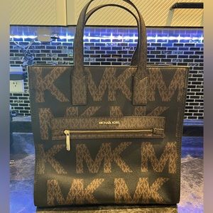 Michael Kors Kenly Bag
